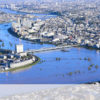 消えた河川敷、泥かぶる高層マンション…空から見た東京 [台風１９号]：朝日新聞デジタ