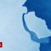 315 billion-tonne iceberg breaks off Antarctica - BBC News